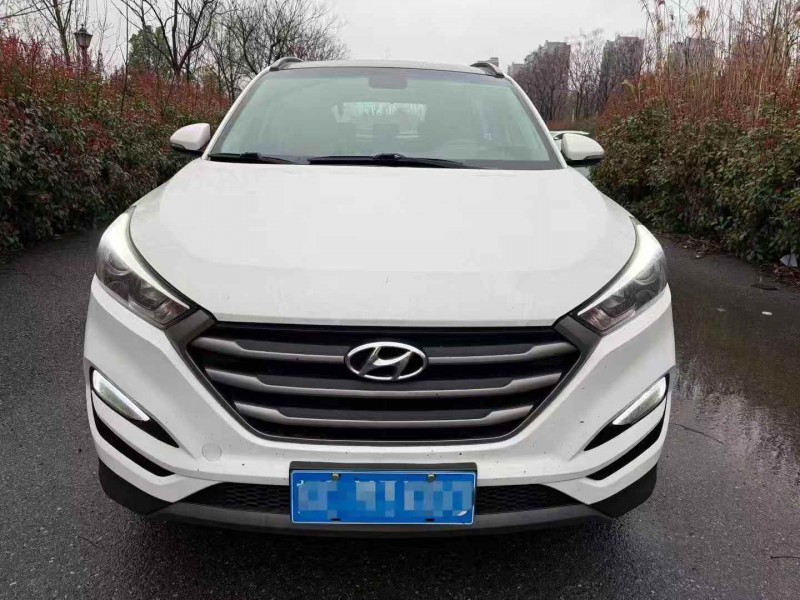 宜昌18年现代ix351