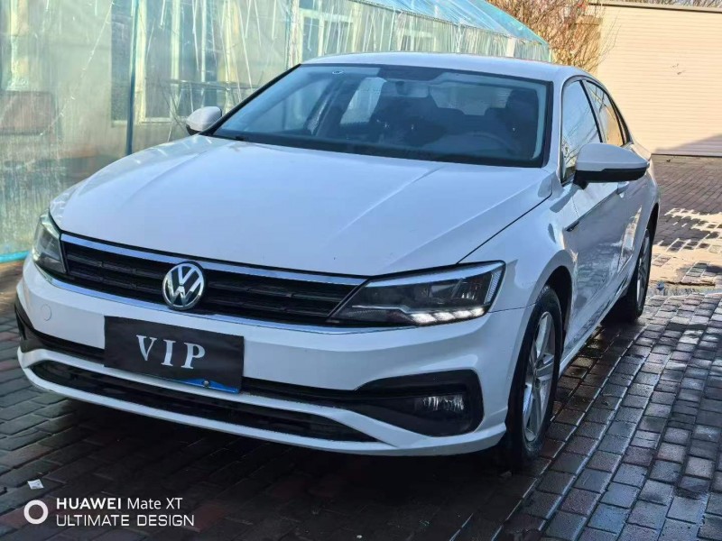 通辽22年大众凌渡1