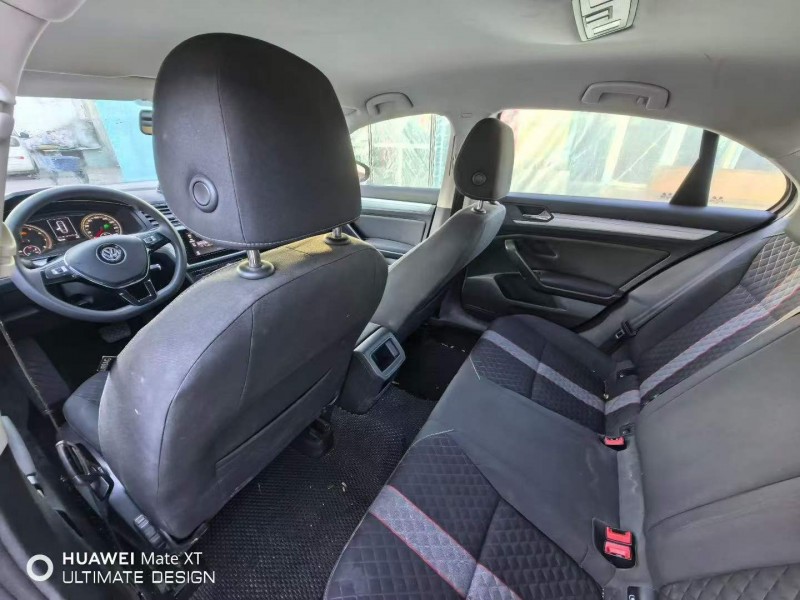 通辽22年大众凌渡6