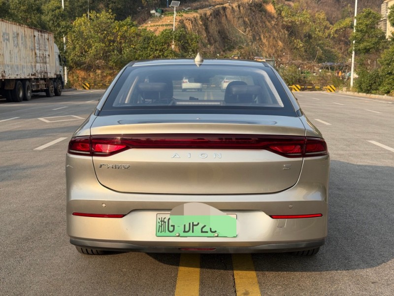 岳阳24年传祺埃安S6