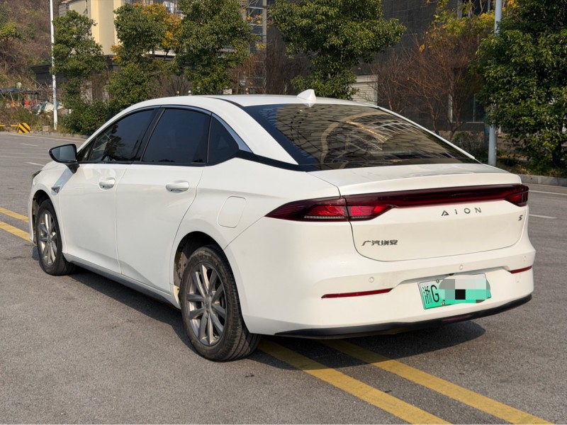 岳阳24年传祺埃安S4