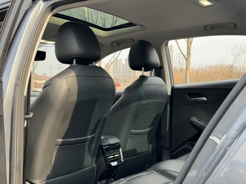 岳阳24年荣威i54