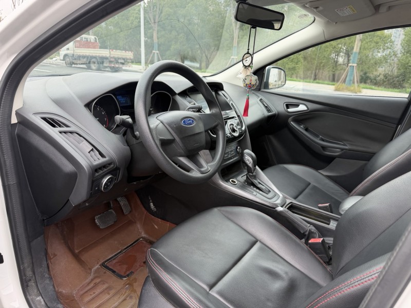 岳阳16年福特福克斯8