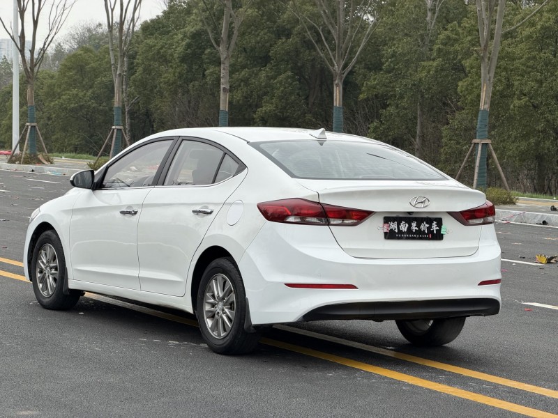 岳阳19年现代领动5