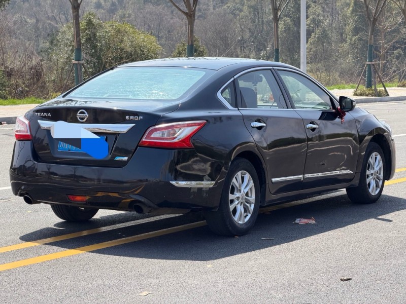 岳阳14年日产天籁6