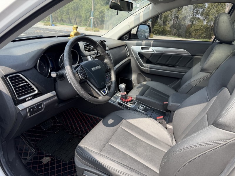 岳阳17年哈弗H68