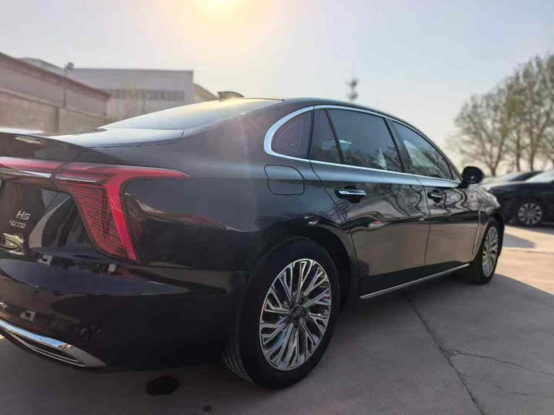 保定23年红旗H58