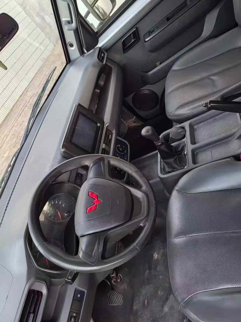 保定24年五菱汽车新卡5