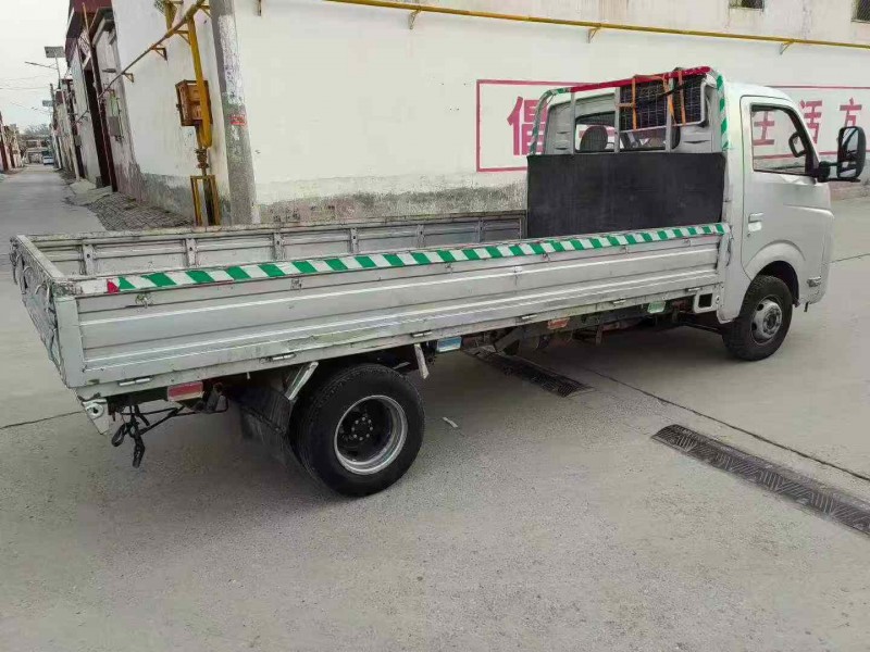 保定24年五菱汽车新卡8