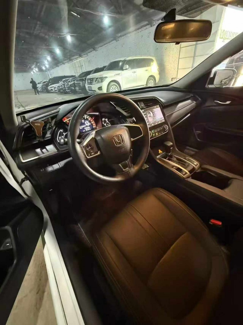 保定17年本田思域5