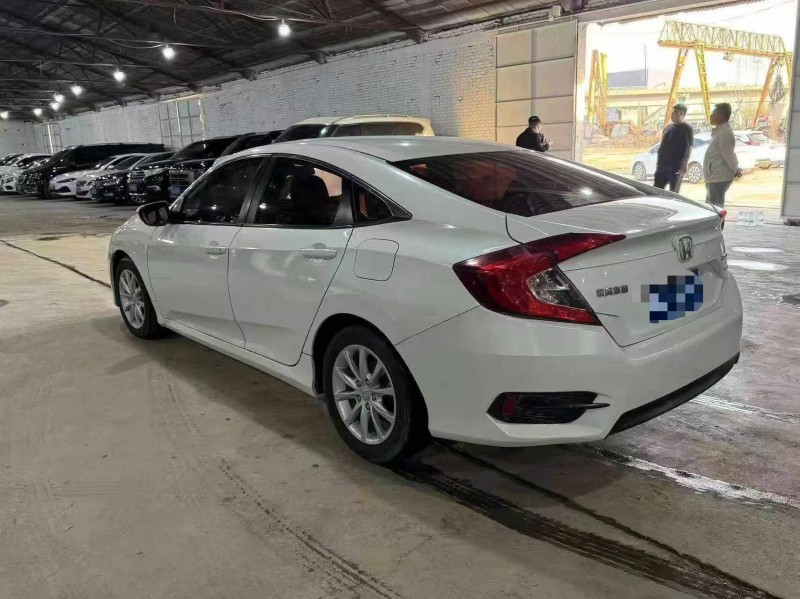 保定17年本田思域8