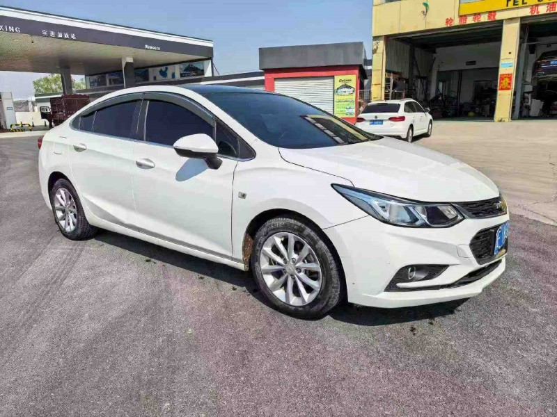 保定18年雪佛兰科鲁兹3