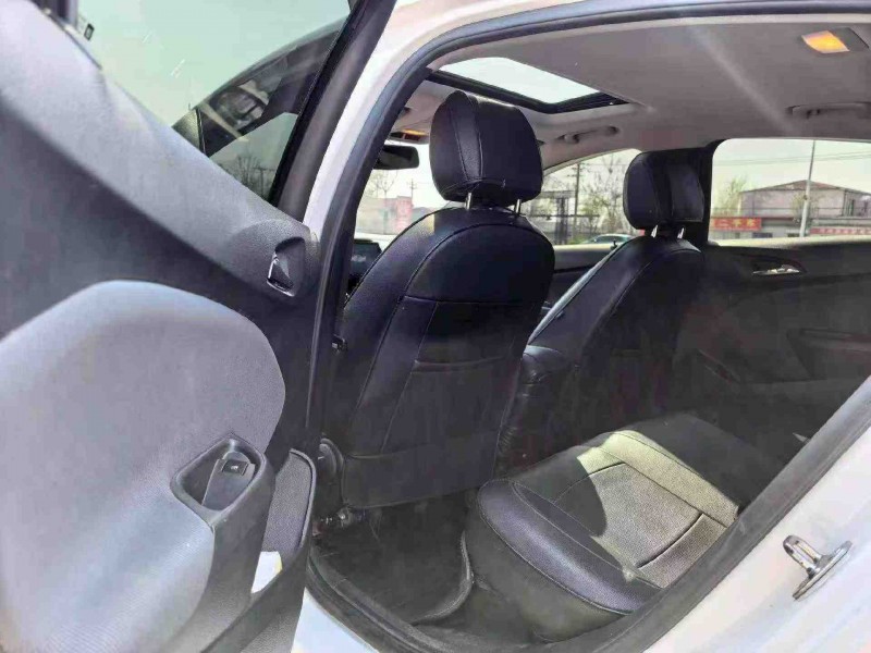 保定18年雪佛兰科鲁兹5