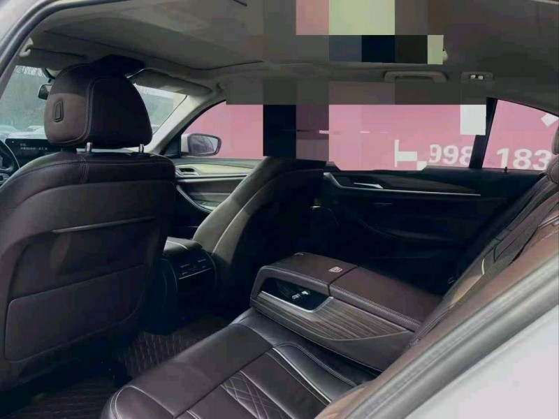 吉安19年宝马5系5