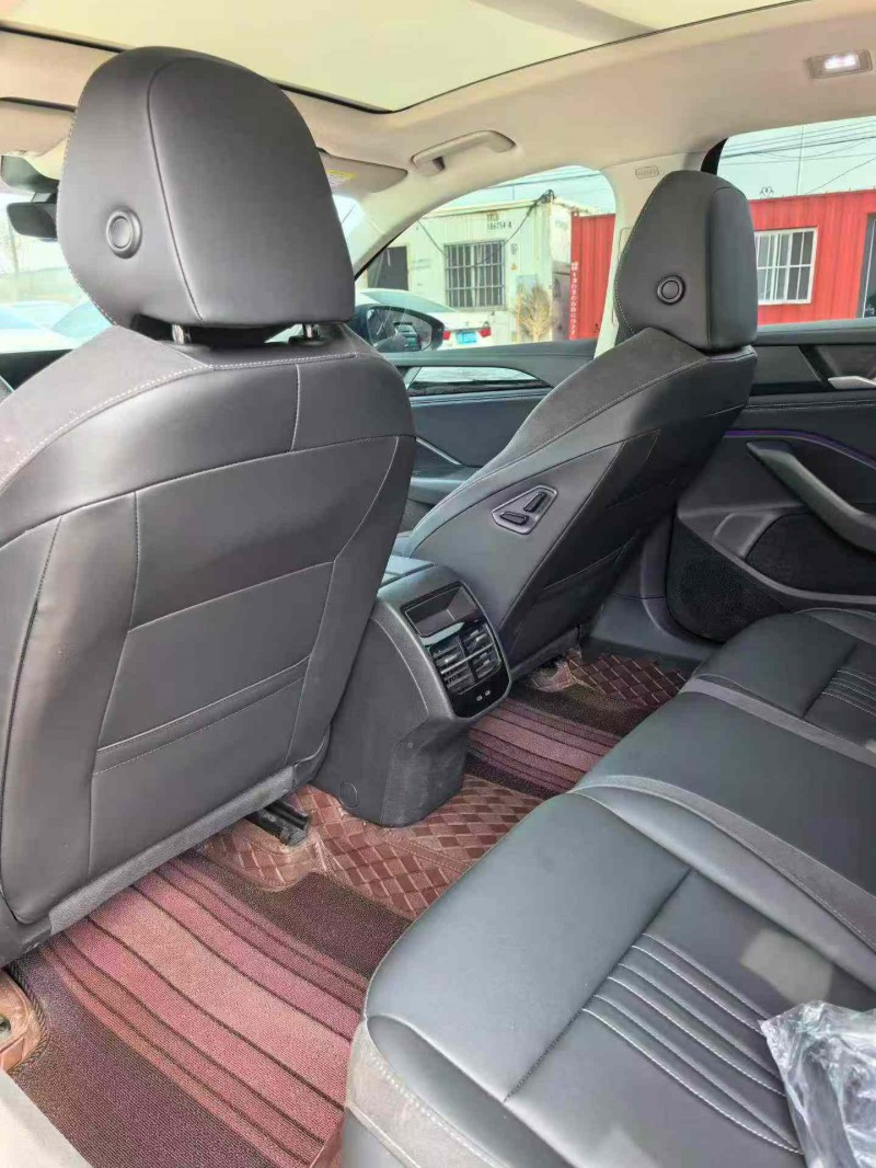 保定25年大众迈腾5