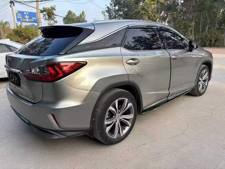 徐州18年雷克萨斯RX8