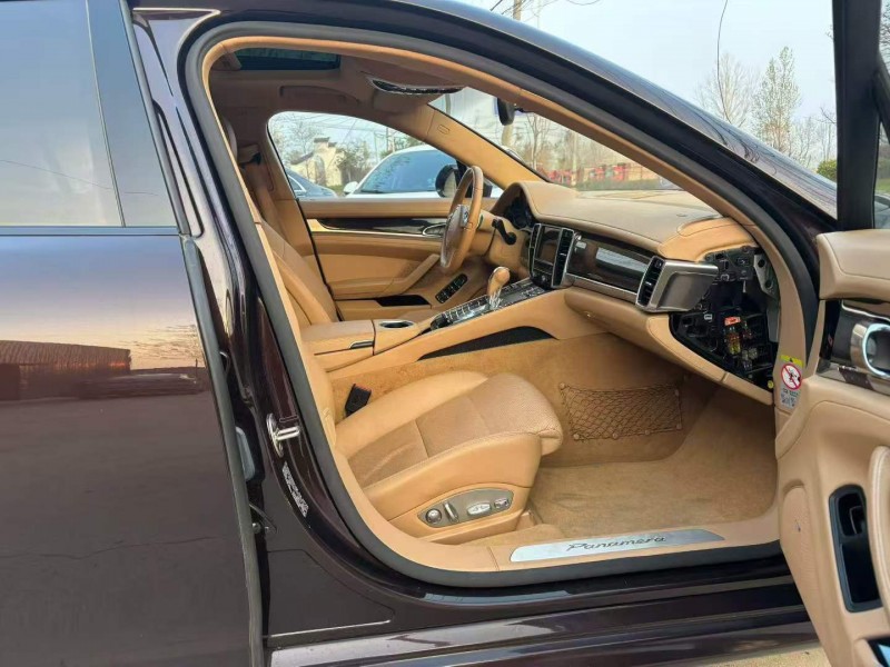 徐州16年保时捷帕拉梅拉7