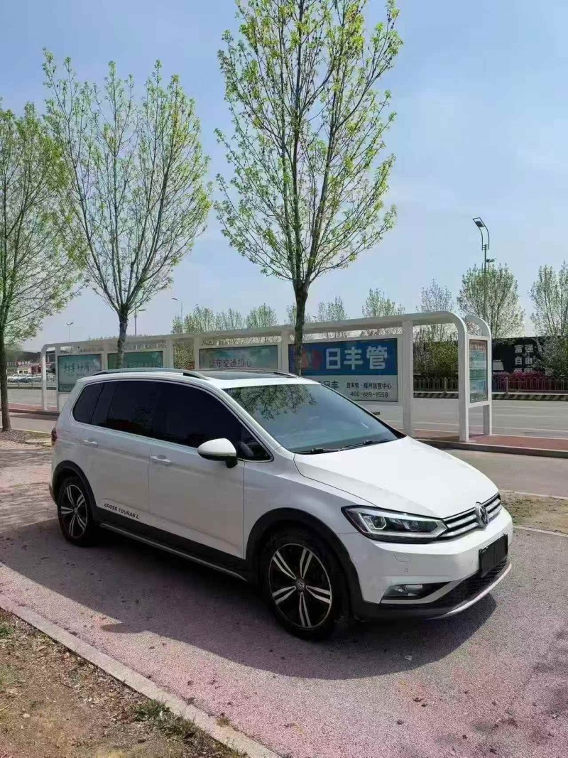 枣庄19年大众途安3