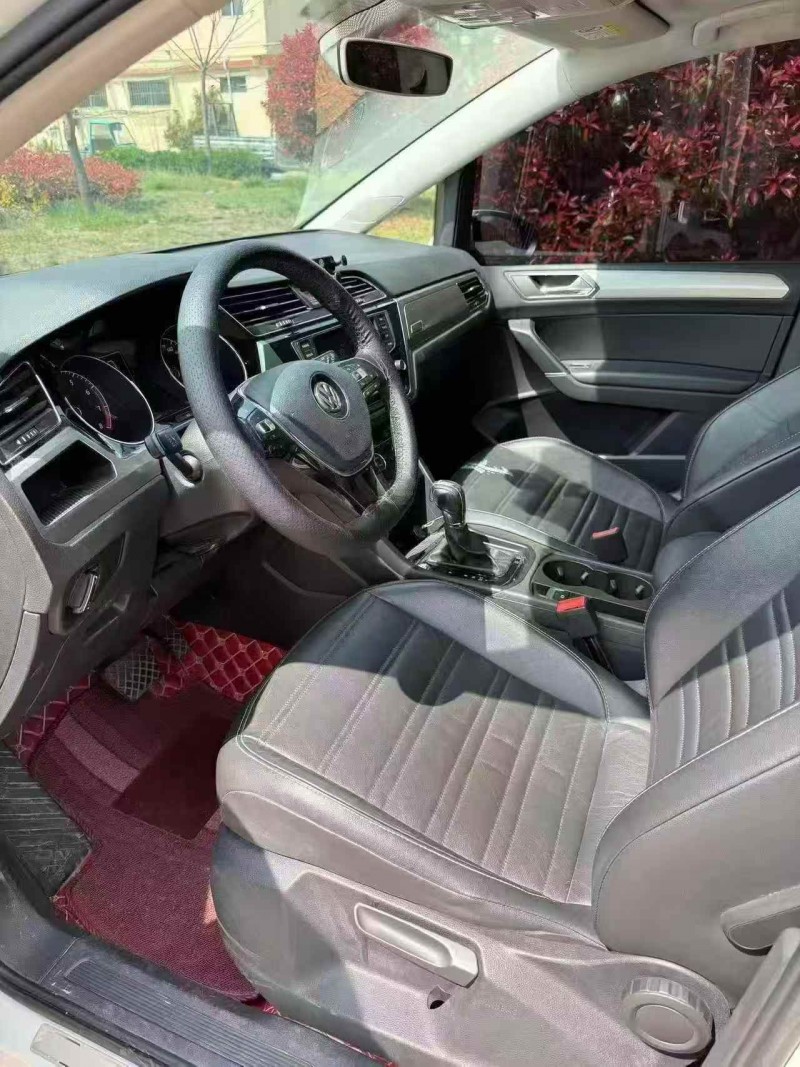 枣庄19年大众途安4