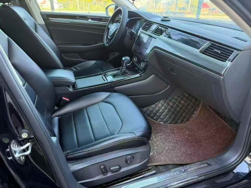 潍坊18年大众辉昂7