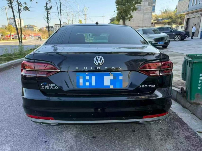 潍坊18年大众辉昂8