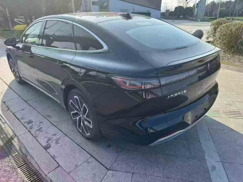 金华26年宝骏享镜9