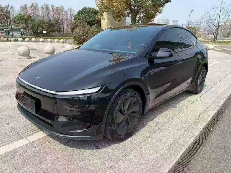 绍兴25年特斯拉MODEL Y2