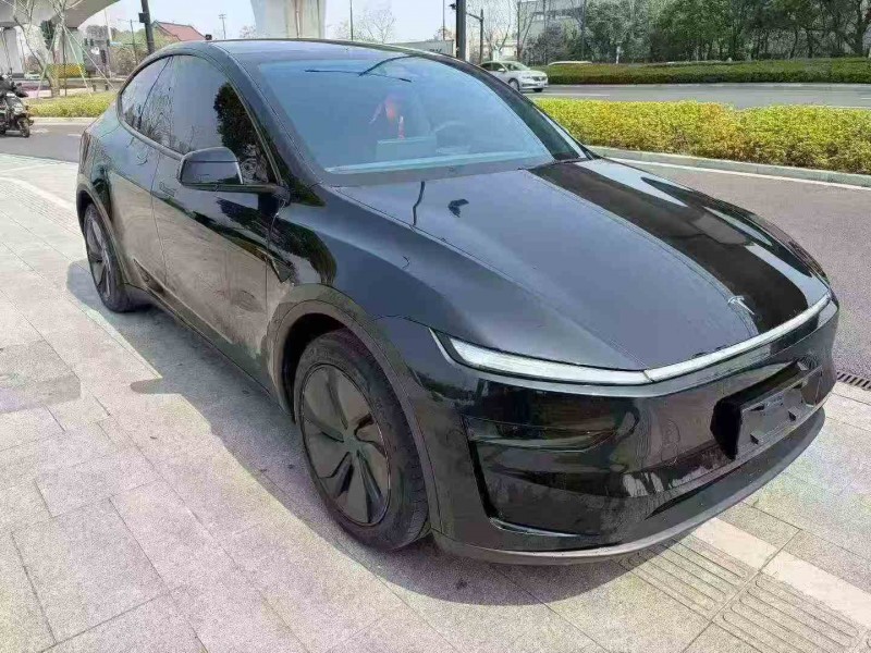 绍兴25年特斯拉MODEL Y3
