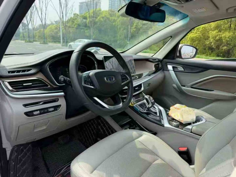 邵阳19年吉利嘉际4