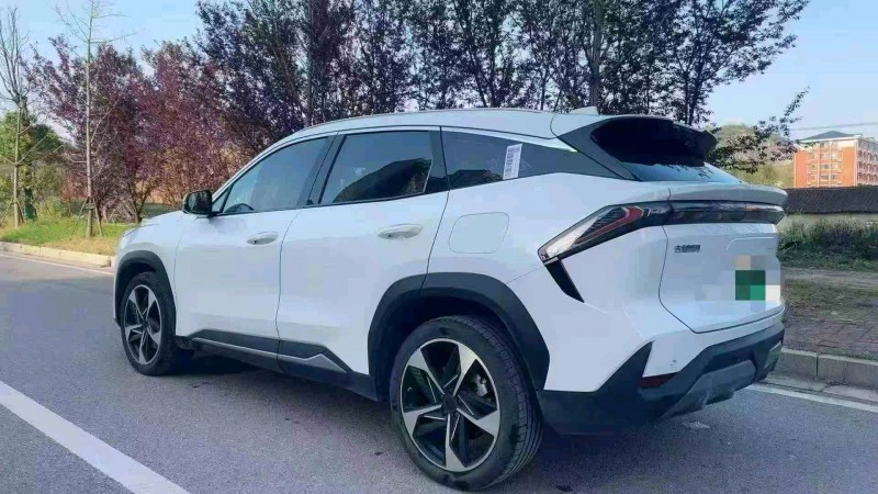 张家界24年吉利银河3