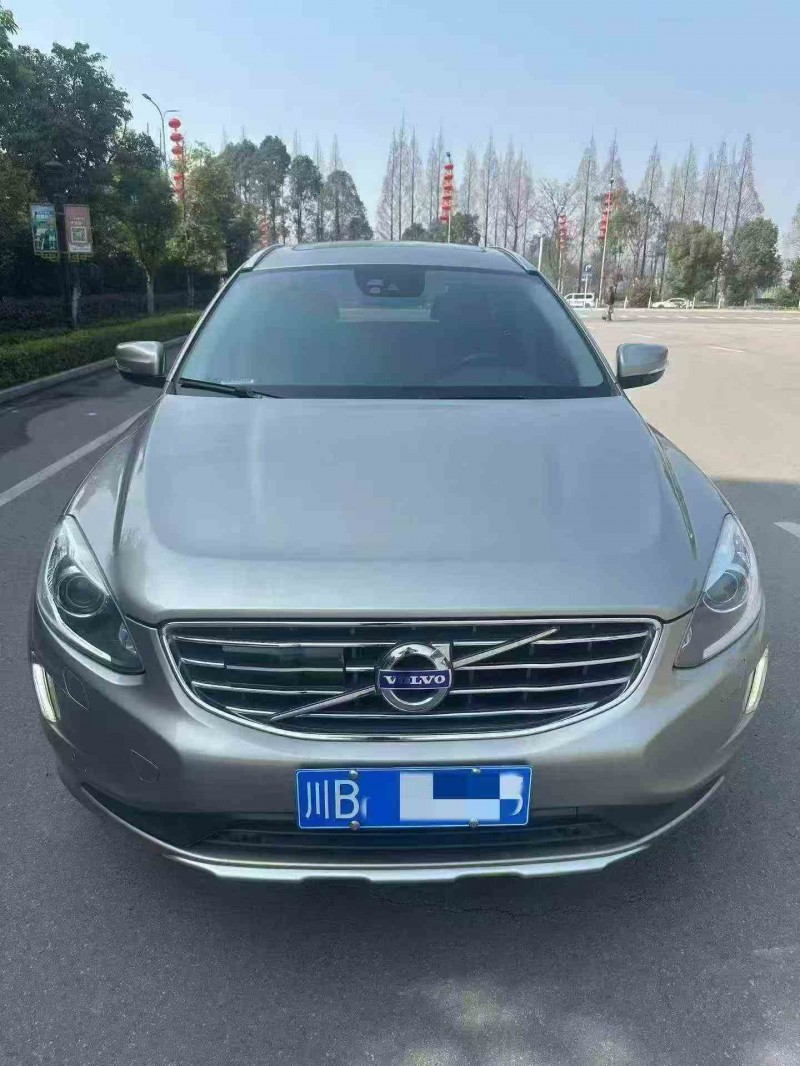 德阳16年沃尔沃XC601
