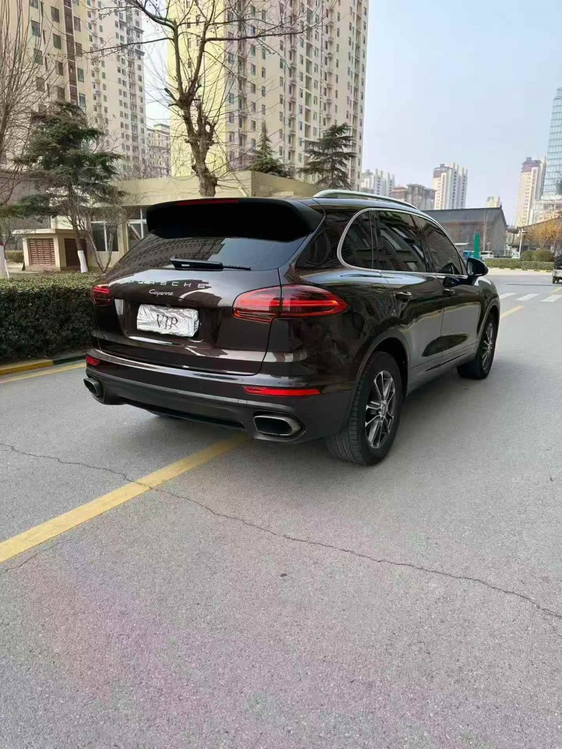 承德17年保时捷Macan9