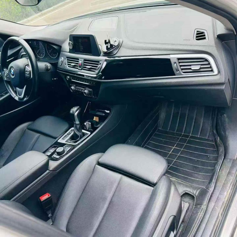 济宁18年宝马1系3