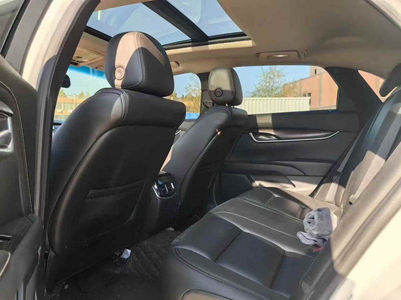 東營18年凱迪拉克XTS4