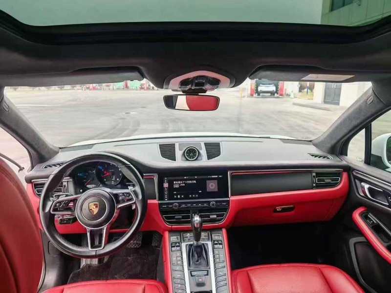 淮安19年保时捷Macan5