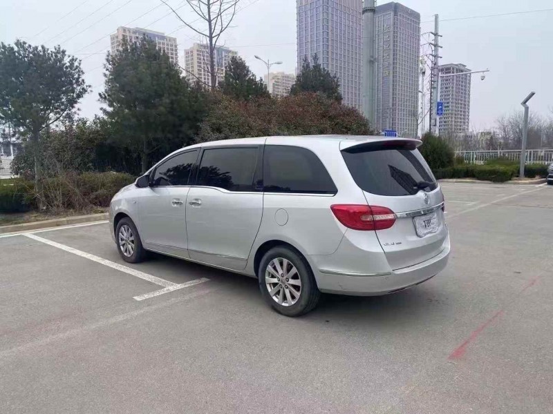 常州17年别克GL88