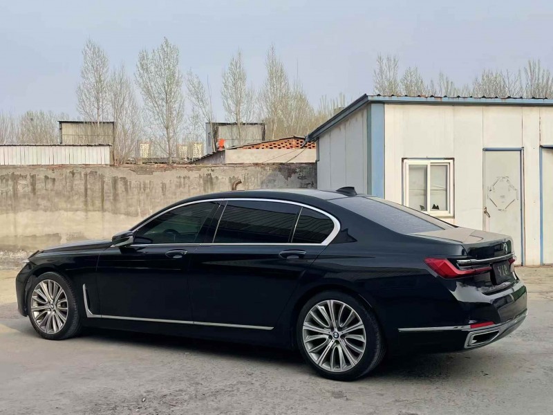 濰坊20年寶馬7系8