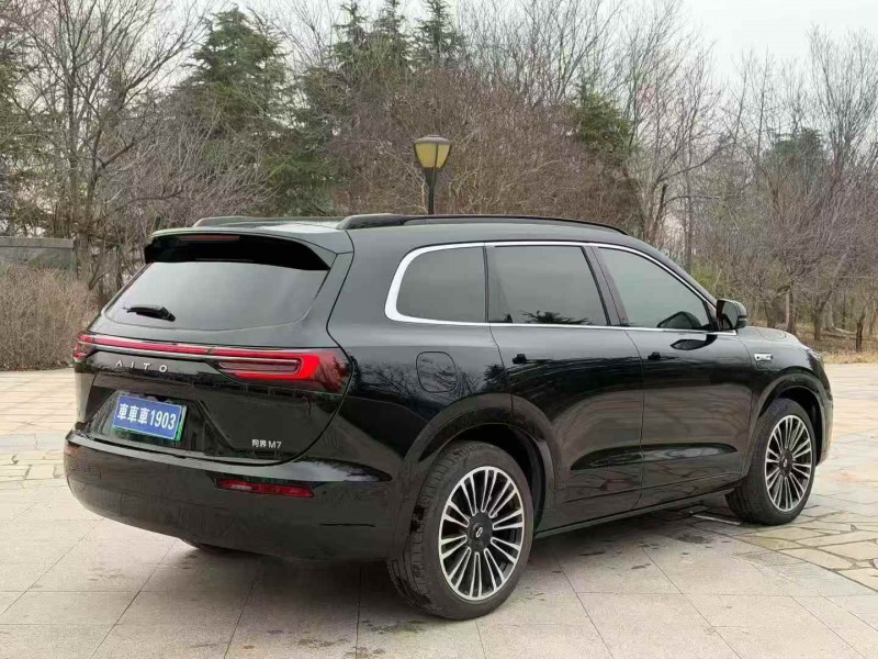 濰坊24年華為智選問界7