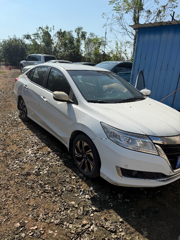 鄂州17年本田凌派5