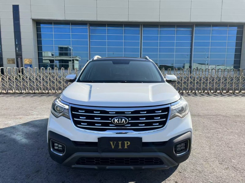 鹽城18年起亞智跑1