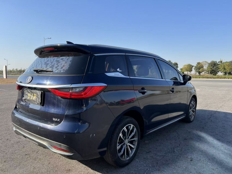 盐城20年比亚迪宋8