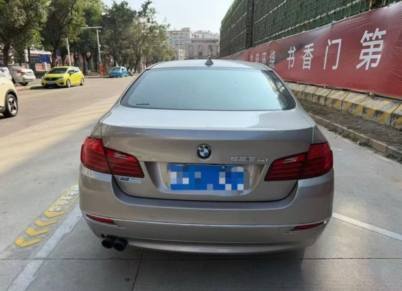 长沙15年宝马5系9