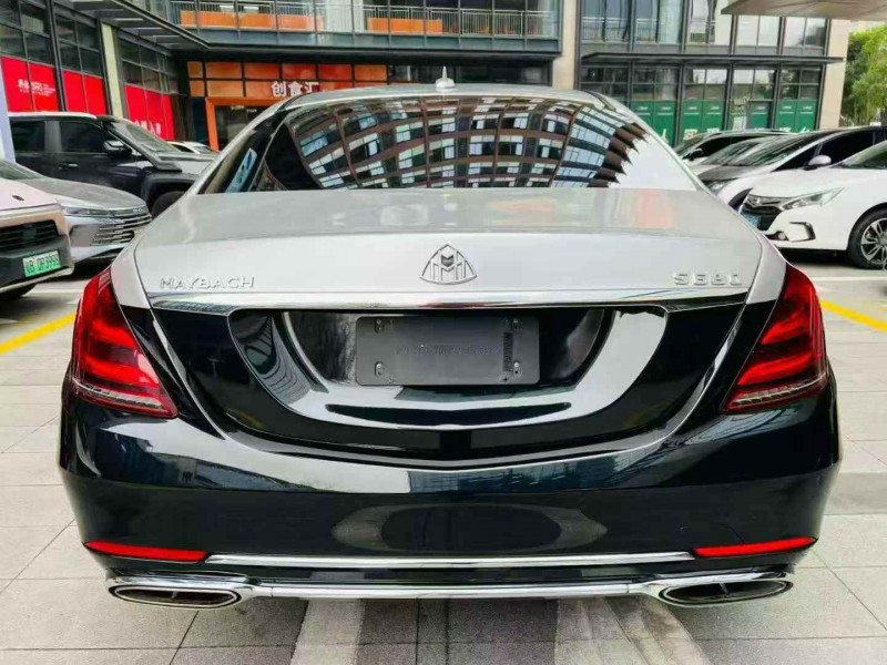 深圳19年奔驰迈巴赫S级9