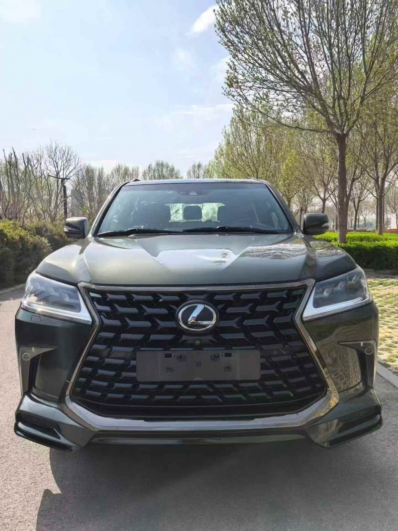 郑州21年雷克萨斯LX1