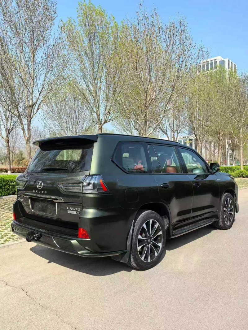 郑州21年雷克萨斯LX6