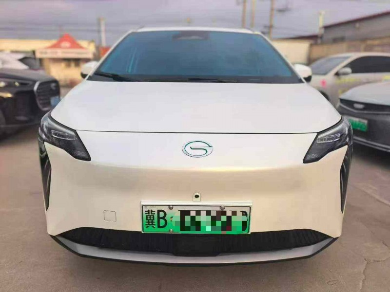 保定24年傳祺埃安Y1