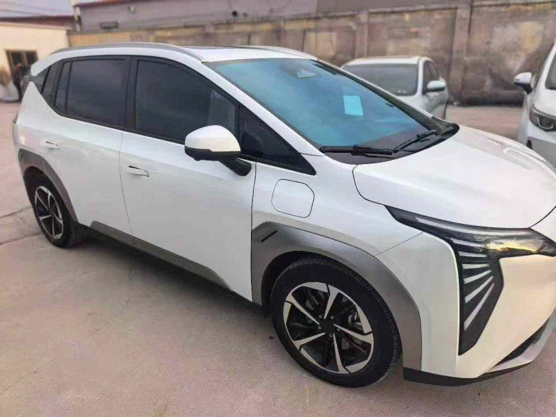 保定24年傳祺埃安Y10