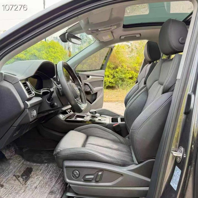 南寧22年奧迪Q54