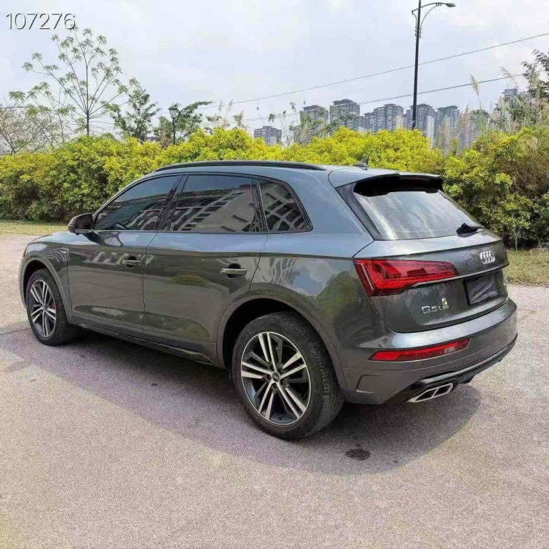 南寧22年奧迪Q58