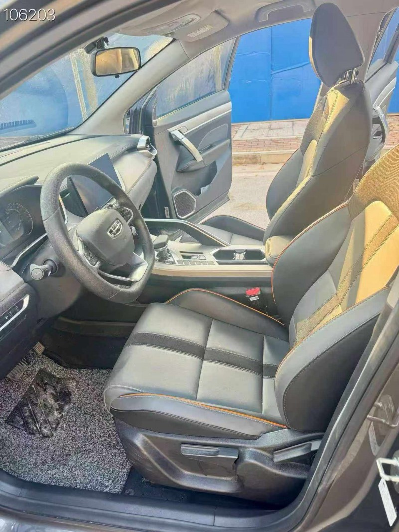 南寧24年吉利繽越4